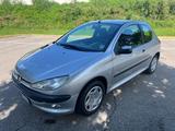 Peugeot 206 1.4 3p. XR - gebrauchte Peugeot 206 aus dem Jahr 2000