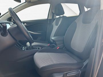 Fotografie des Opel Grandland (X) Grandland X 1.2 AHK Lenkradh. Allwetter LED