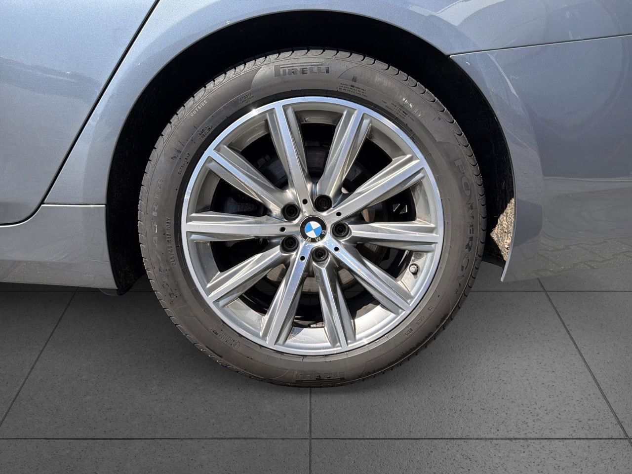 BMW 520 - Bild 17
