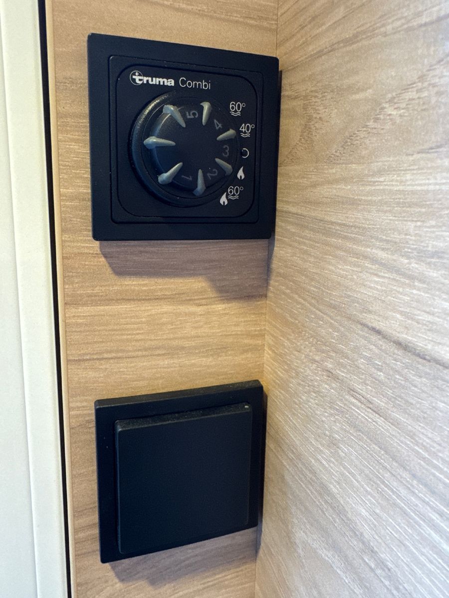 Fahrzeugabbildung Dethleffs Just Go T 7055 EB AUTOMATIK HUBBET CLESANA WC 1H