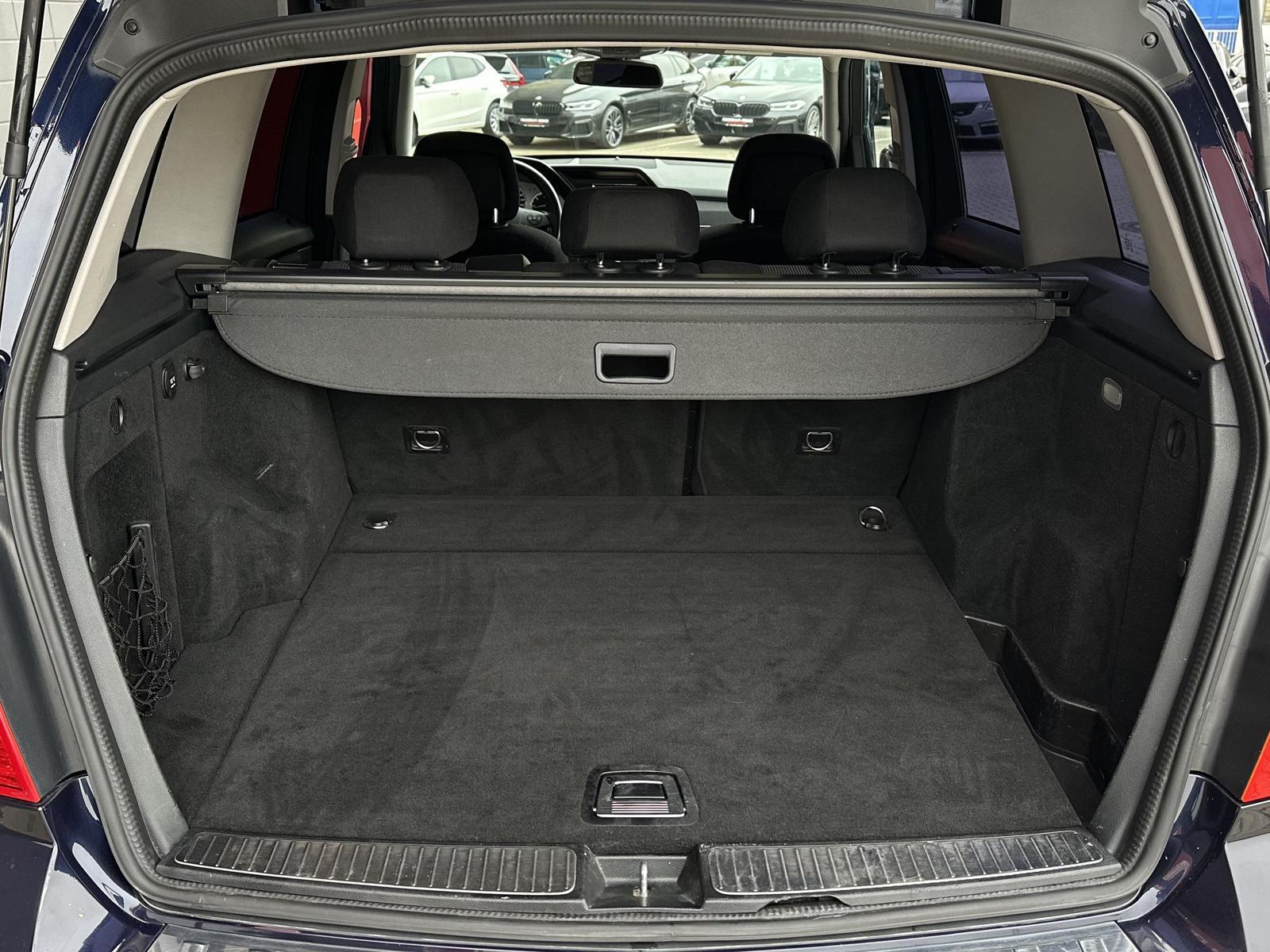 Mercedes-Benz GLK220 2009 — photo 7