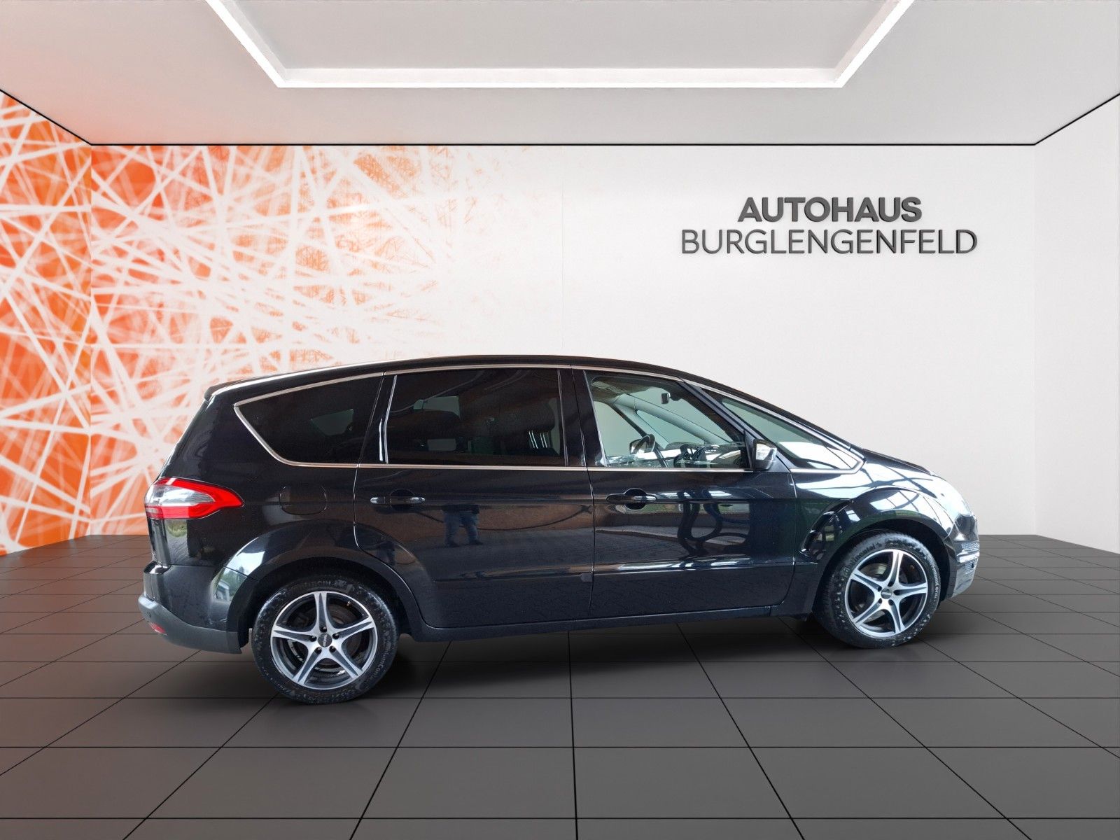 Fahrzeugabbildung Ford S-Max S-MAX Titanium