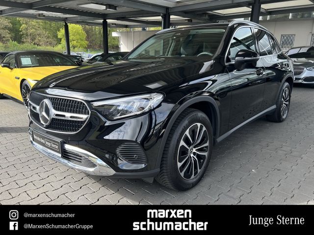 MERCEDES-BENZ GLC 200 4M AVANTGARDE Kamera+CarPlay+Ambienteb.