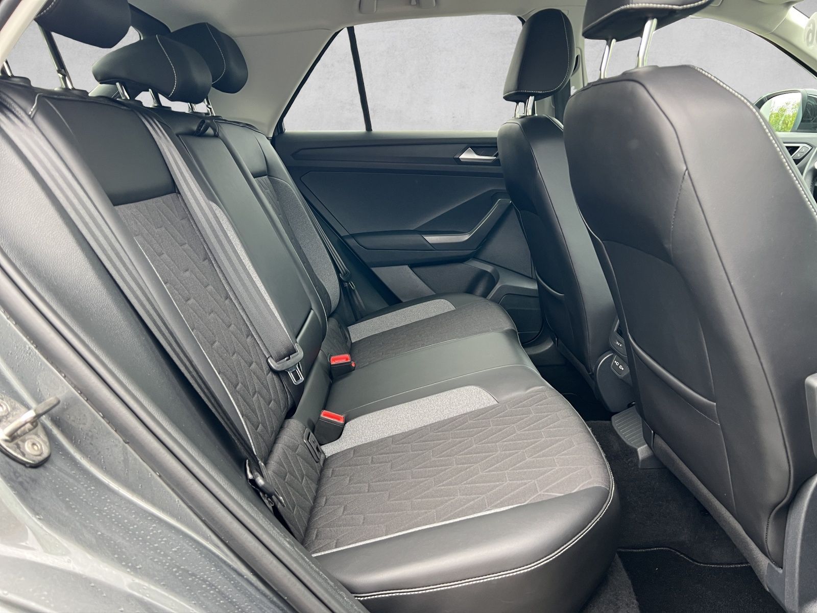 Volkswagen T-Roc - Bild 30
