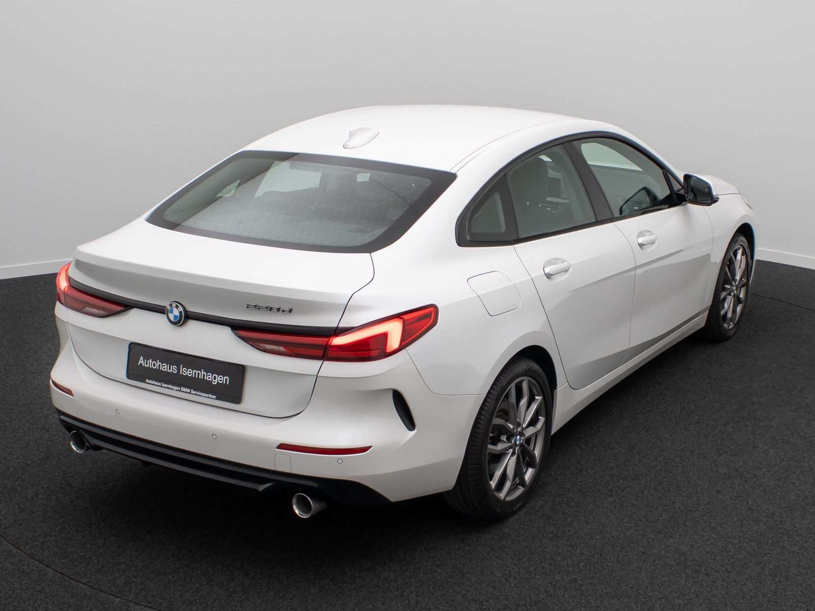 Fahrzeugabbildung BMW 220d Gran Coupé Sport Line HUD DAB Alarm Komfort