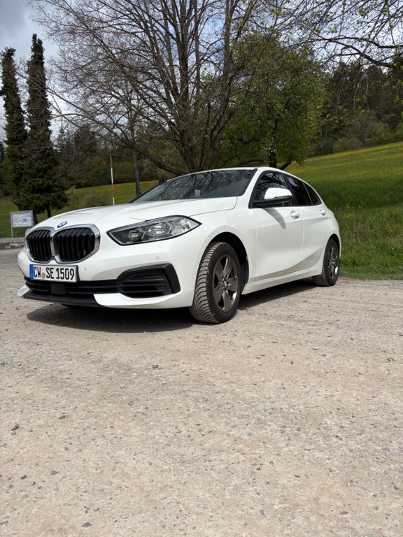 Image of BMW 118
