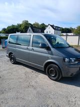 Volkswagen T5 Caravelle - VW T5 Gebrauchtwagen in Wuppertal