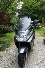 Piaggio X 8 250 i.E - PIAGGIO X8 250 I E