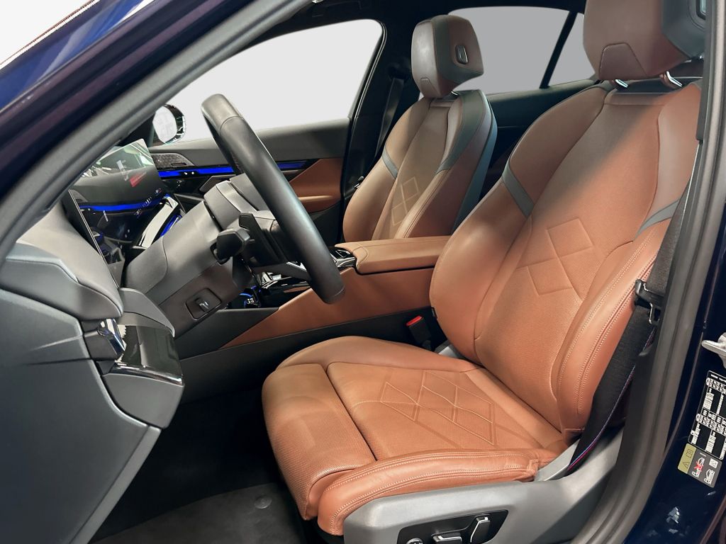 BMW i5 M60 foto 11