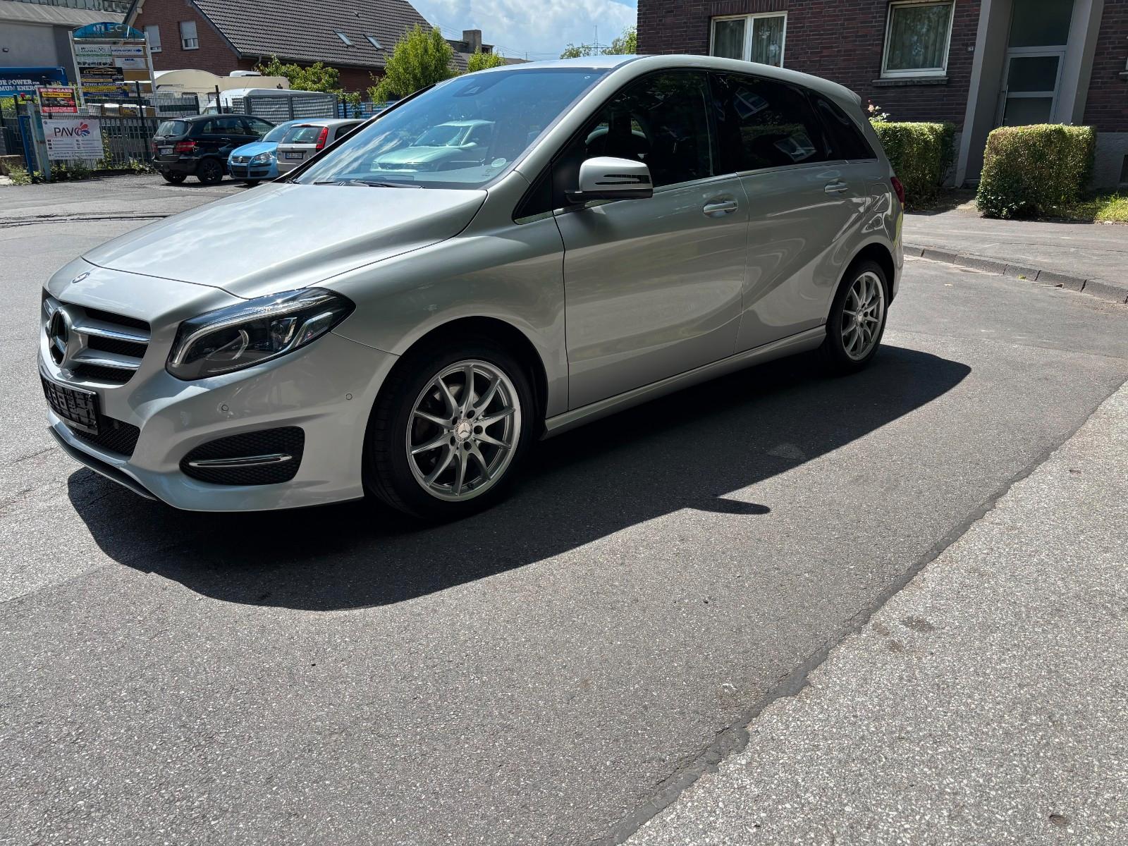 Mercedes-Benz B 200 CDI Urban*Autom.*Klima*Navi*Xenon*Leder*