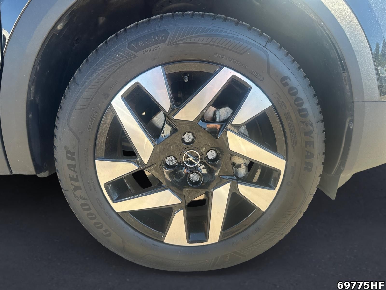 Fahrzeugabbildung Opel Mokka 1.2 Turbo Elegance 74kW