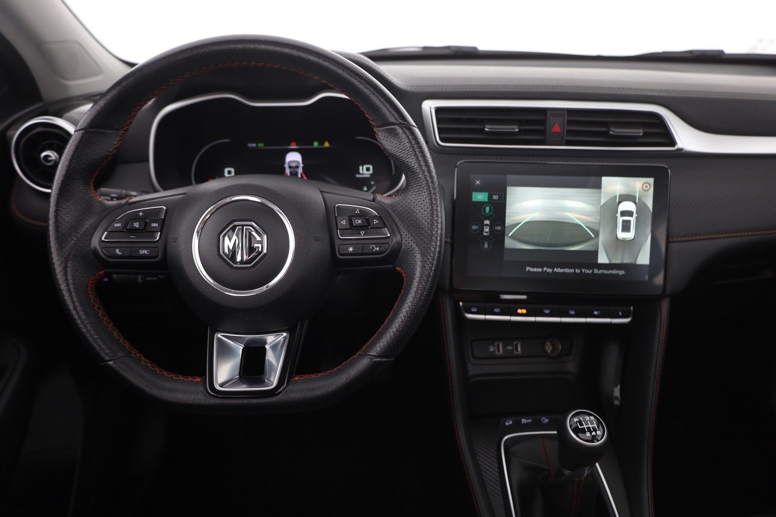 MG ZS
