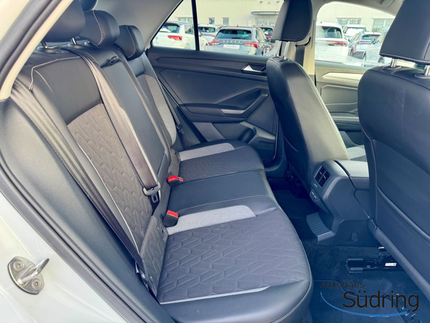 T-Roc 2,0 TDI GOAL DSG AHK Navi Rückfahrk.