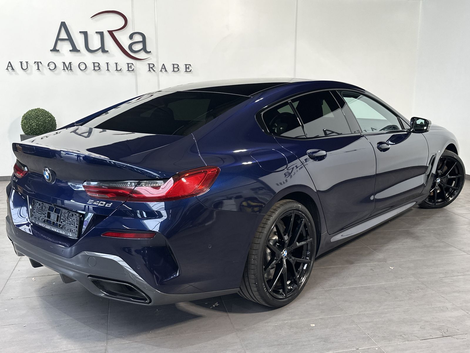 Fahrzeugabbildung BMW 840d Gran Coupé M-Sport NAV+LASER+360°+PANO+20ZO