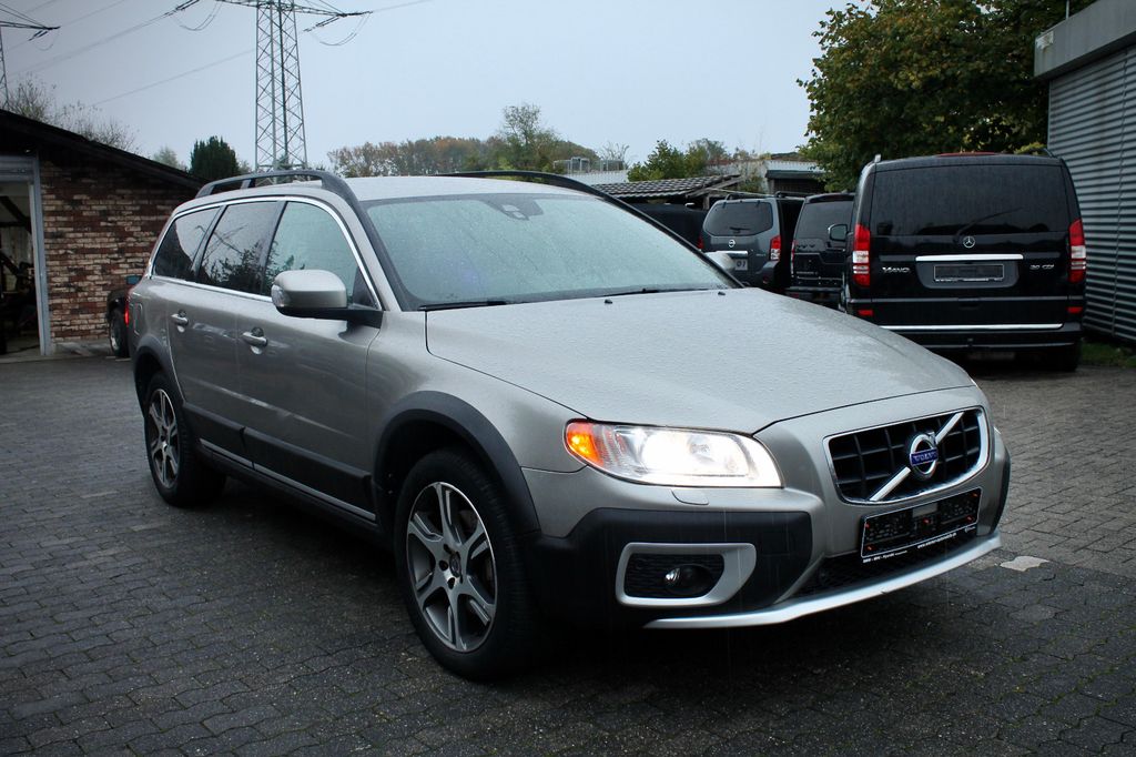 Volvo XC70
