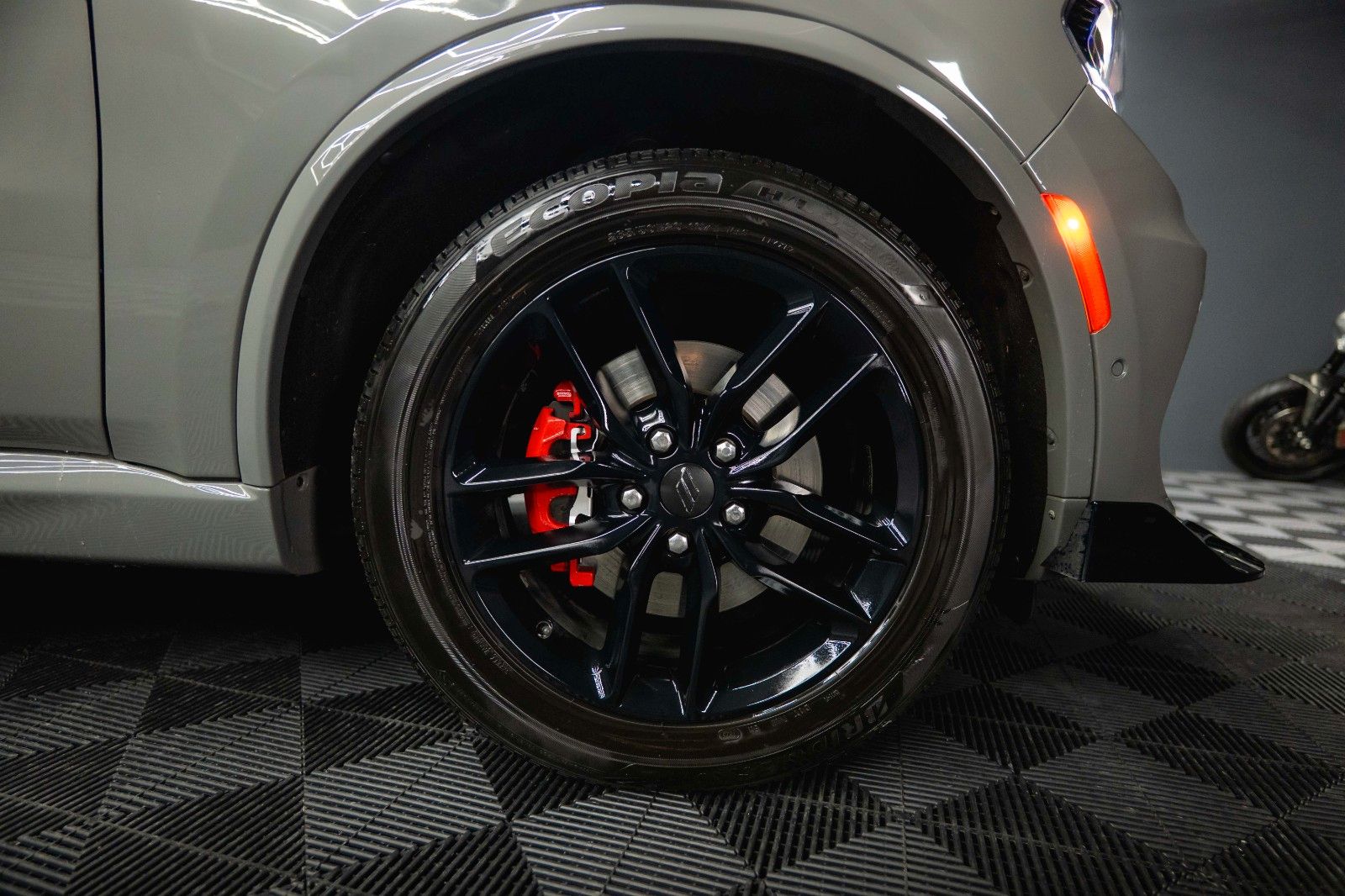 Fahrzeugabbildung Dodge Durango 5.7 V8 R/T 4x4 Night-Paket Modell 22 ACC