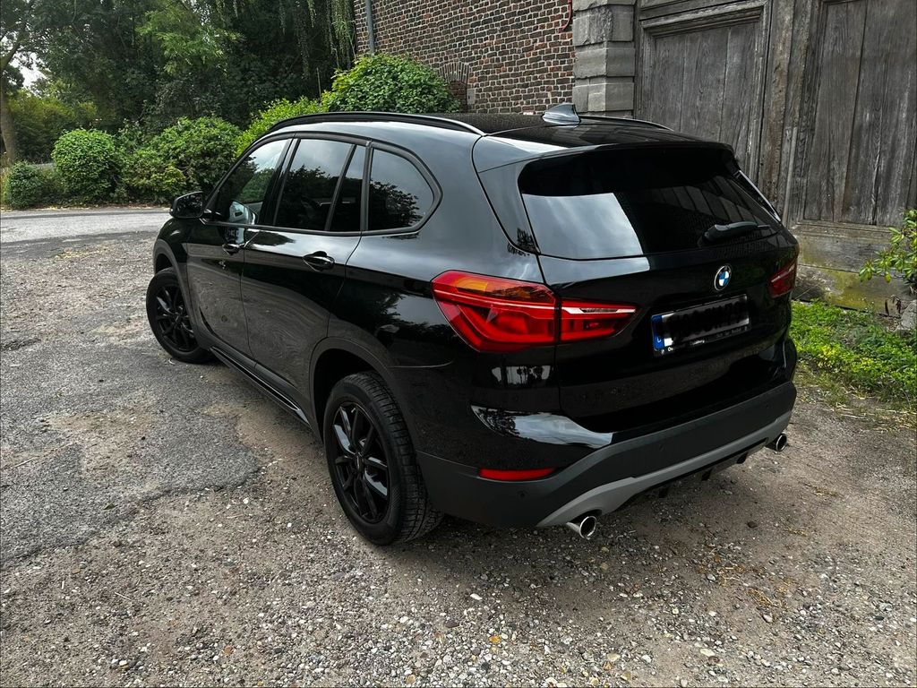 Image of BMW X1