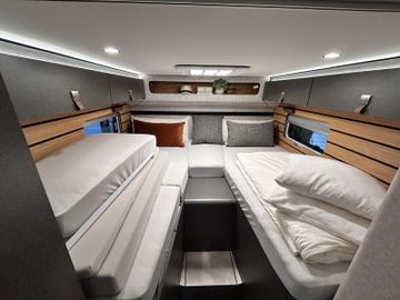 HYMER  ERIBA  HYMERCAR ML-T CrossTrail 580 4x4 Winterpaket XL Bett