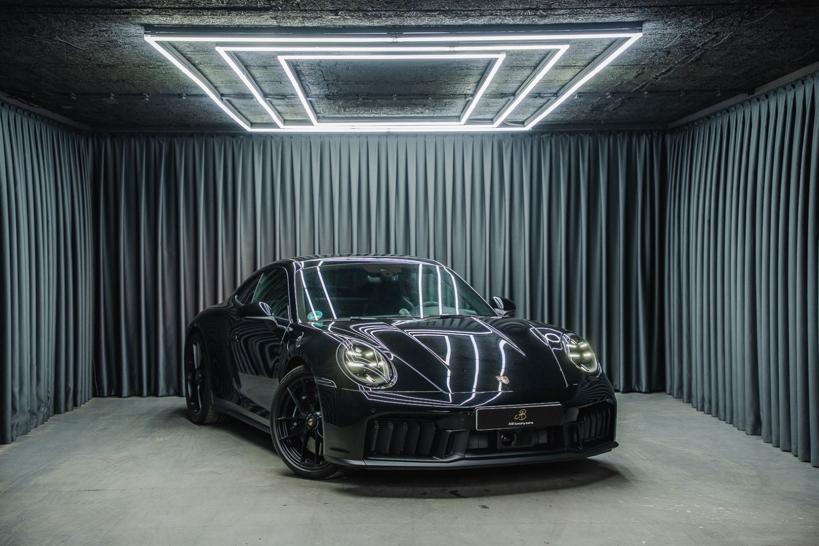Fahrzeugabbildung Porsche 992 Carrera 4 GTS Coupé LED*Lift*BOSE*Sportsitze