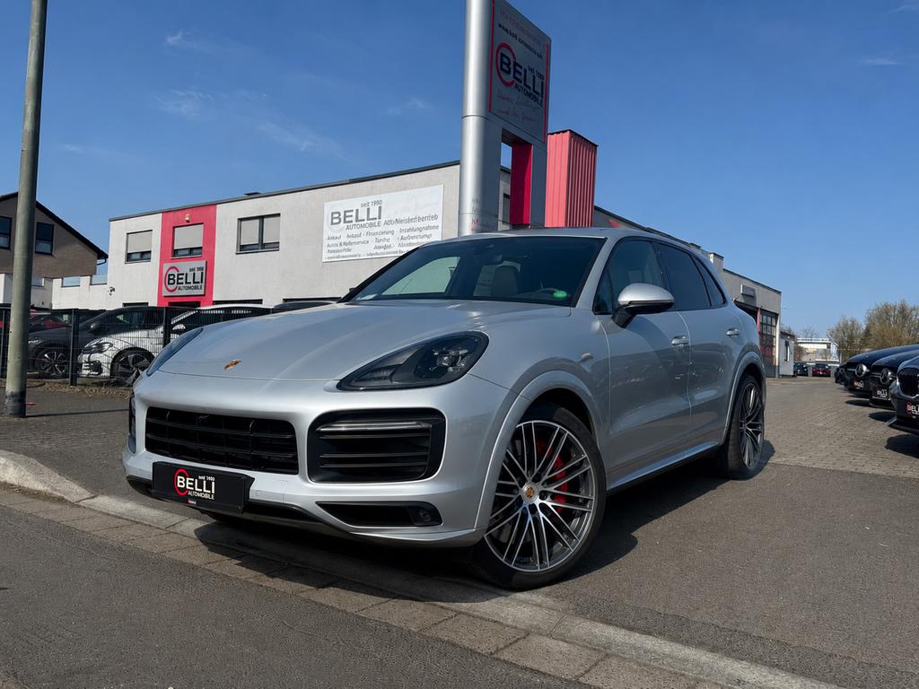 Porsche Cayenne GTS Sport Design Chrono FINANZIERUNG 2021