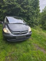 Citroën Citroen c8  2.0 hdi TÜV neu - gebrauchte Citroën C8 aus dem Jahr 2006