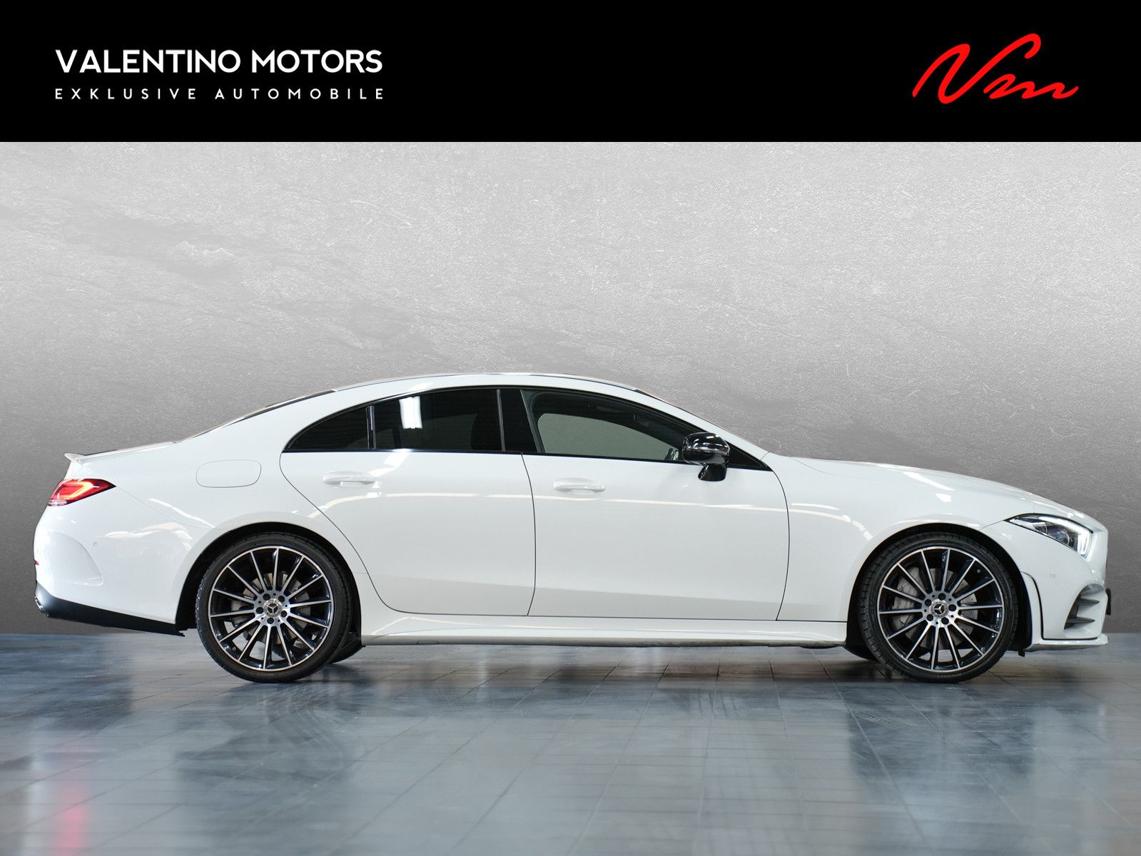 Fahrzeugabbildung Mercedes-Benz CLS 400 d 4Matic - AMG|Matrix|Distronic+|Burmest