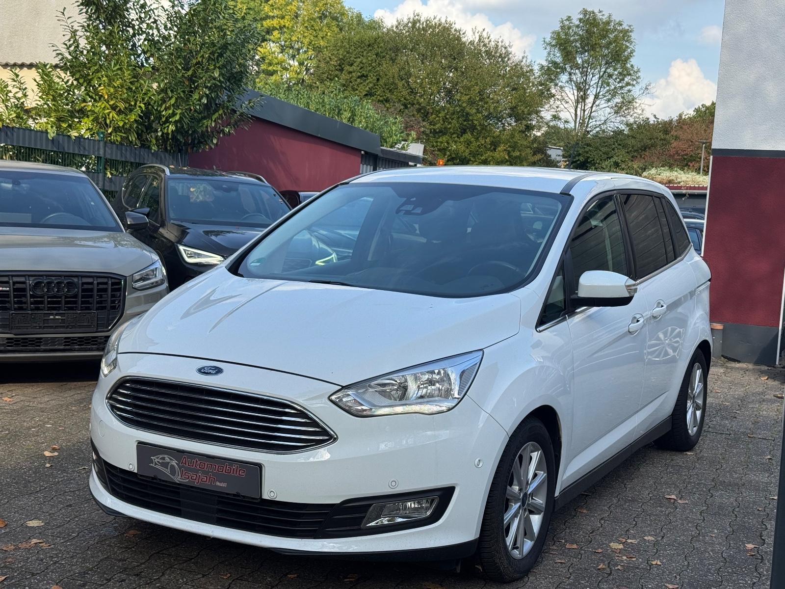 Ford Grand C-Max Titanium