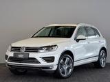 Volkswagen Touareg R-Line Terrain Tech 4Motion Luftfahrwerk - Volkswagen Touareg: R Line