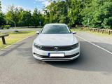 Volkswagen Passat Variant 2.0 TDI DSG Highline Navi SHZ  - VW Passat Variant von privat