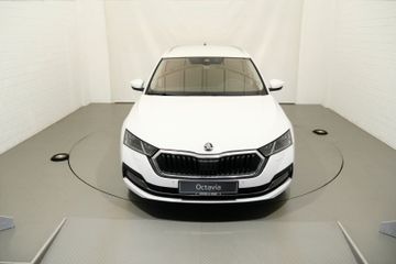 Skoda Octavia Combi Style 2,0 TDI NAVI beh WSS +Lenkr.