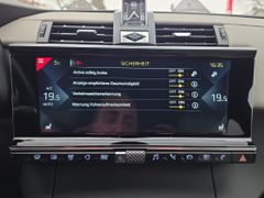 Fahrzeugabbildung DS Automobiles DS 7 Crossback PT 180 Rivoli + Leder/360°/AHK
