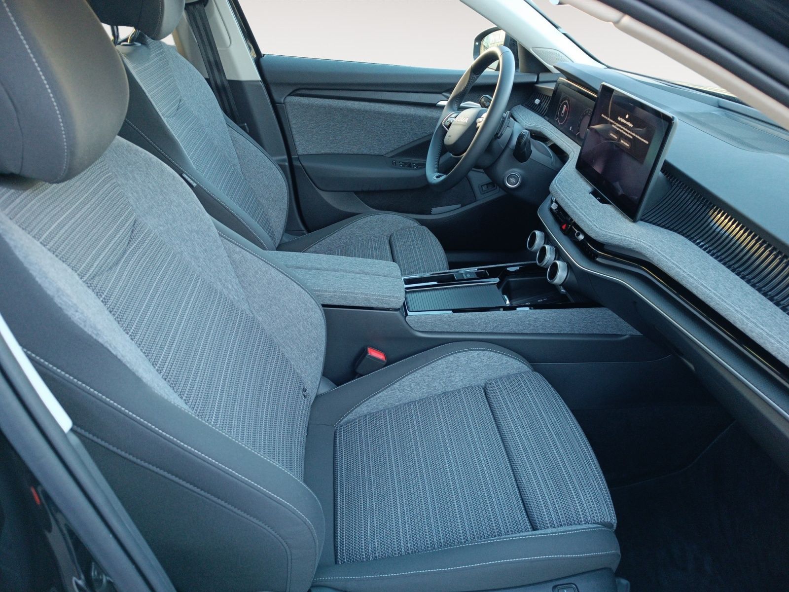 Skoda Superb - Bild 16