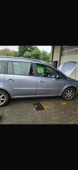 Opel OPEL ZAFIRA 1.9CDTI - Opel Zafira aus 2005 mit Diesel-Antrieb