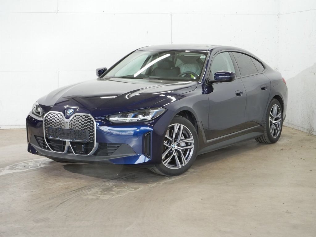 BMW i4 eDrive40