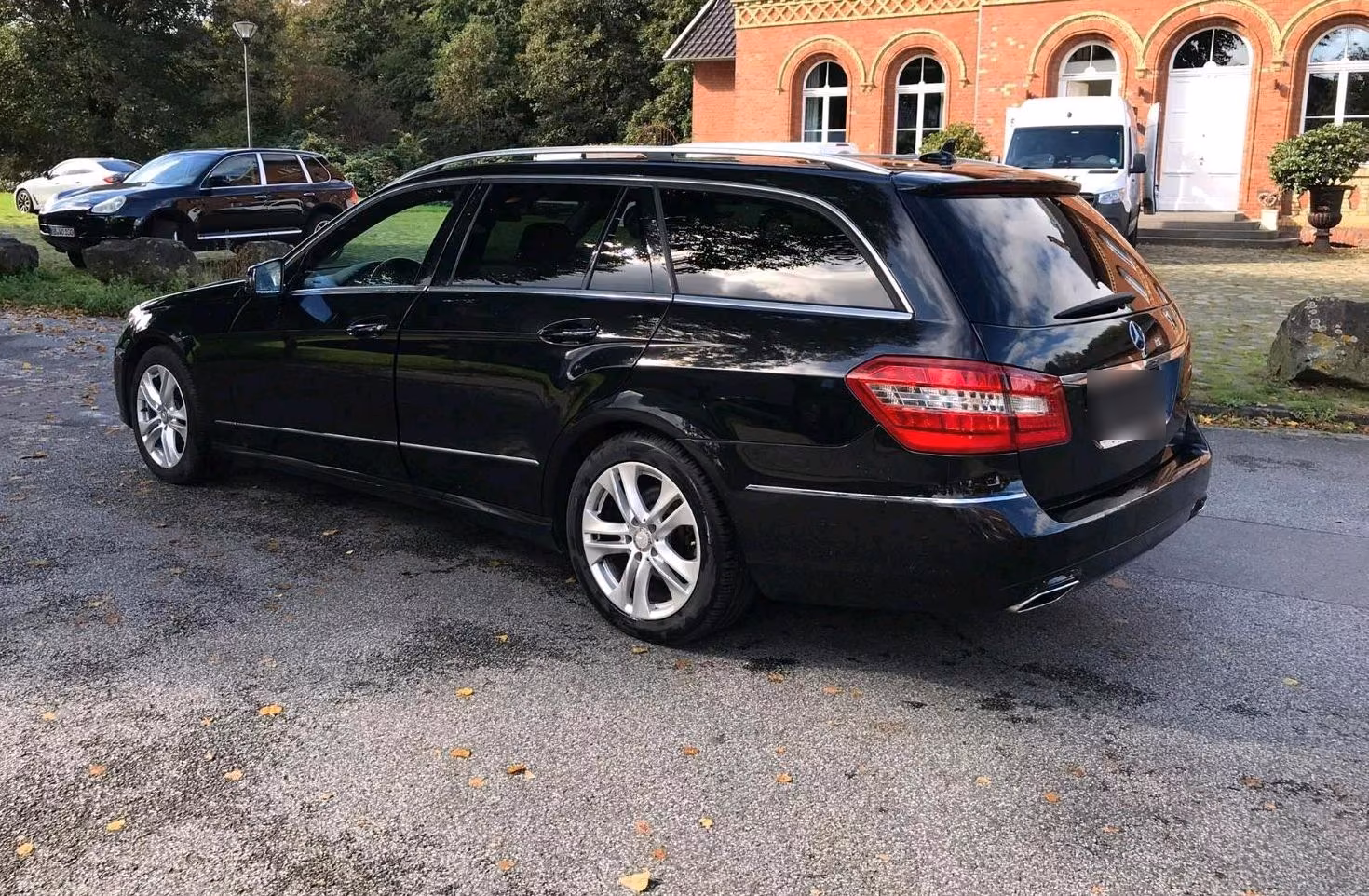 Mercedes-Benz E 220