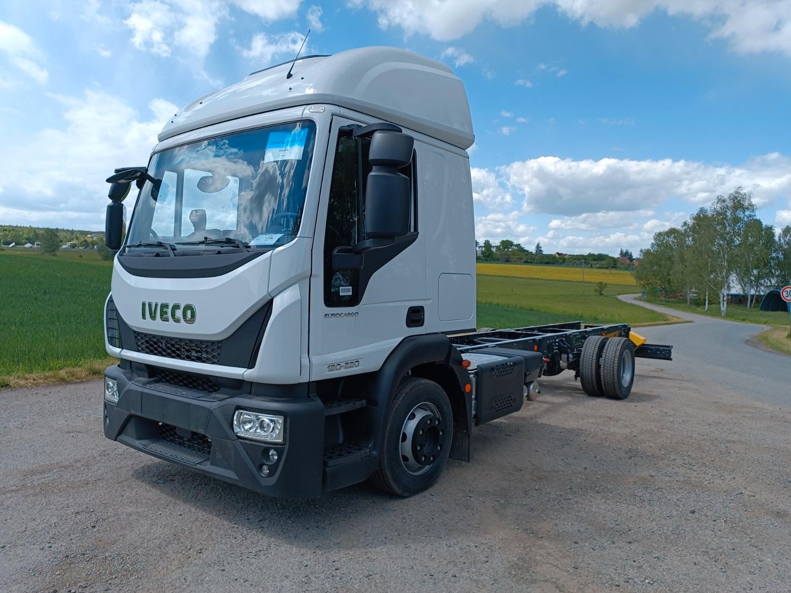 Iveco ML120E22 6cylinder Fahrgestell Klima