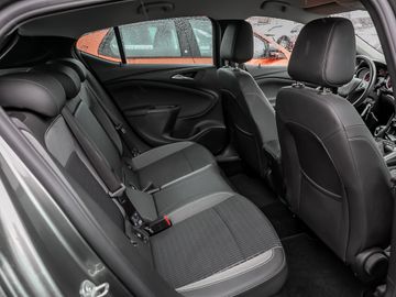 Opel Astra K Business StartStop Klima Licht-Paket