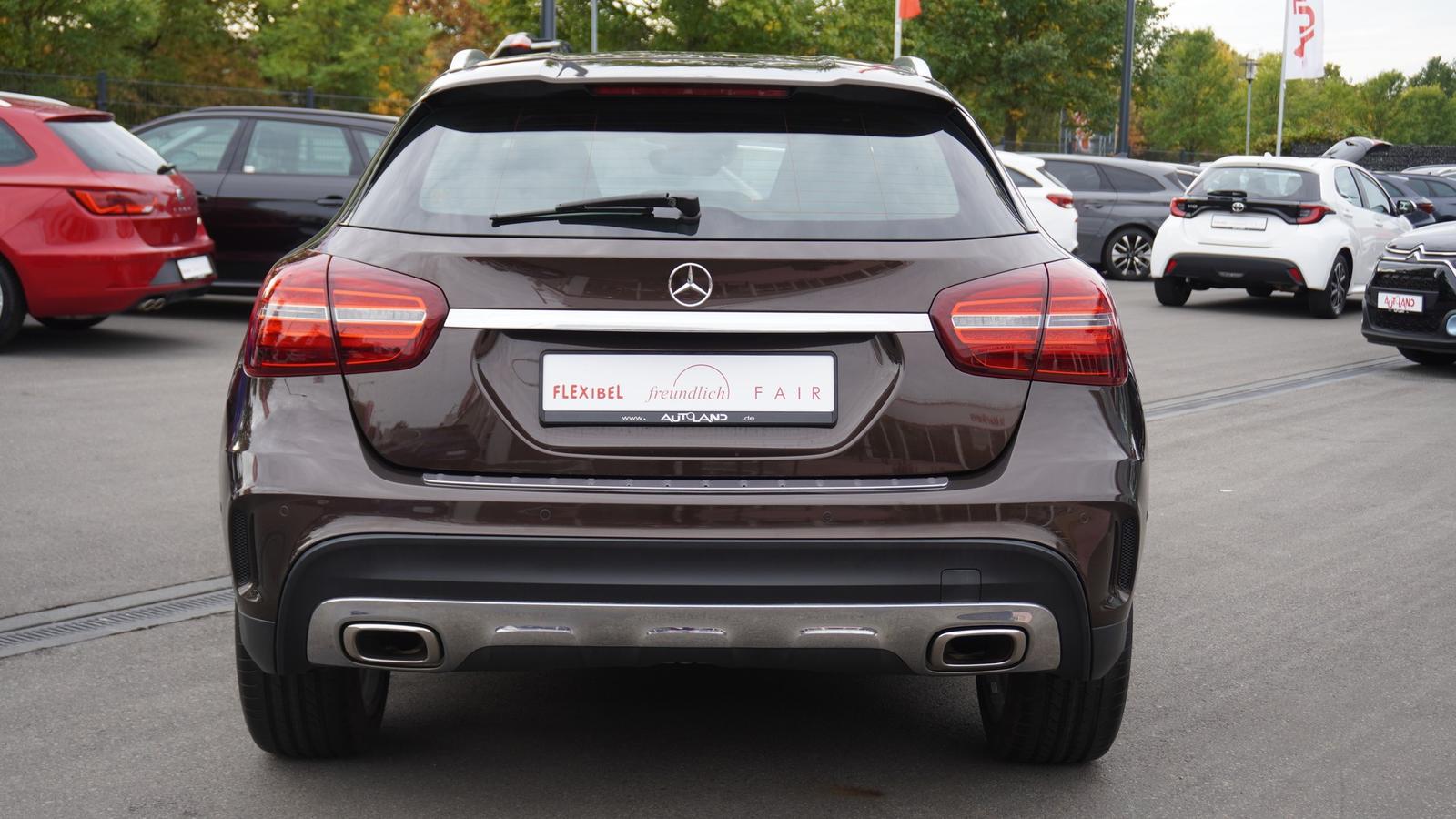 Mercedes-Benz GLA 180 Autom. AMG Line LED Navi AHK Alcantara