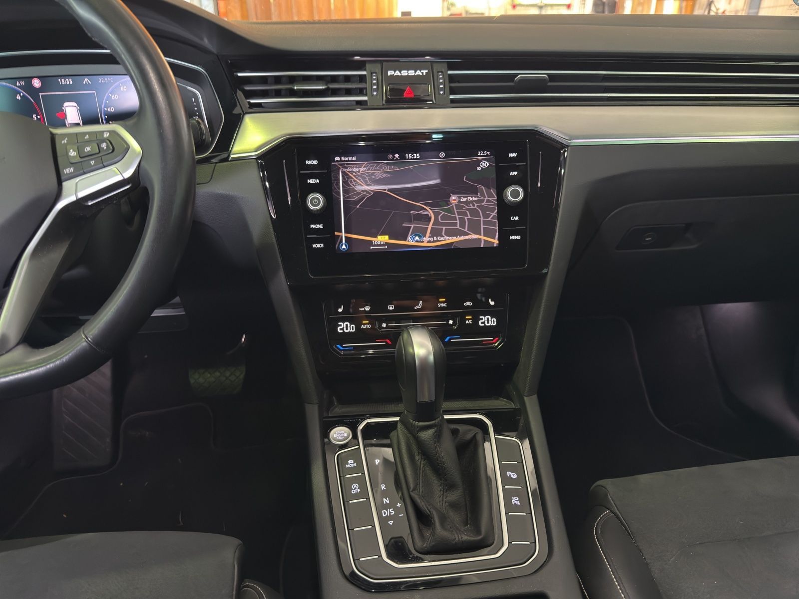 Volkswagen Passat Variant - Bild 6