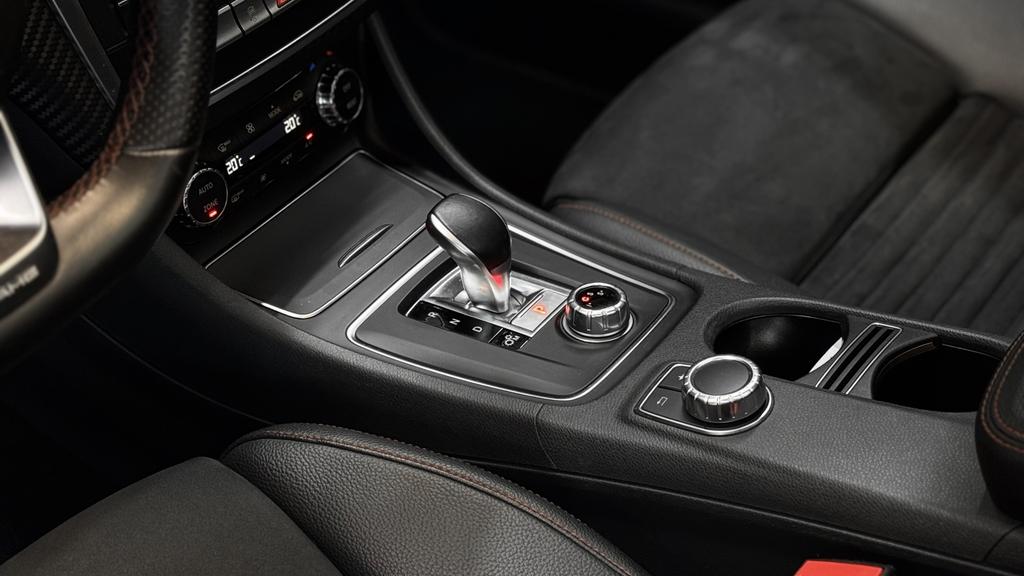 Mercedes-Benz A 45 AMG