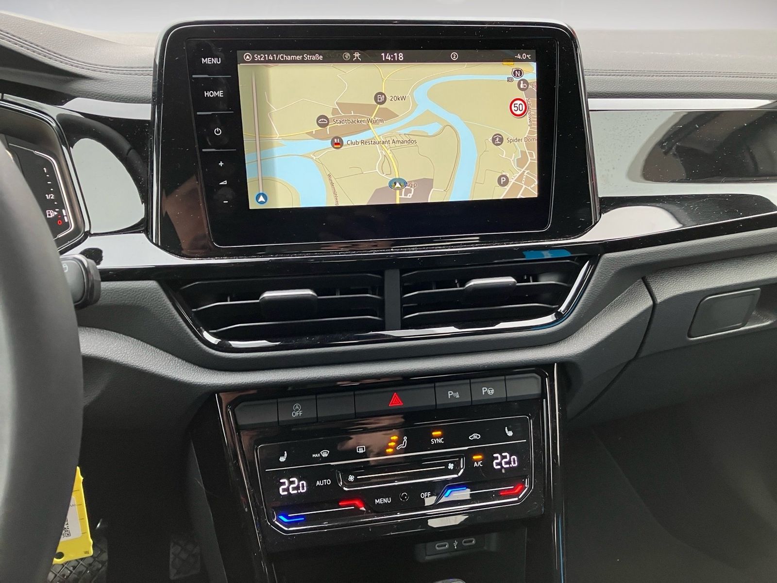 Volkswagen T-Roc - Bild 12