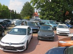 VW Golf VIII Lim. 1.5 TSI Bild 2