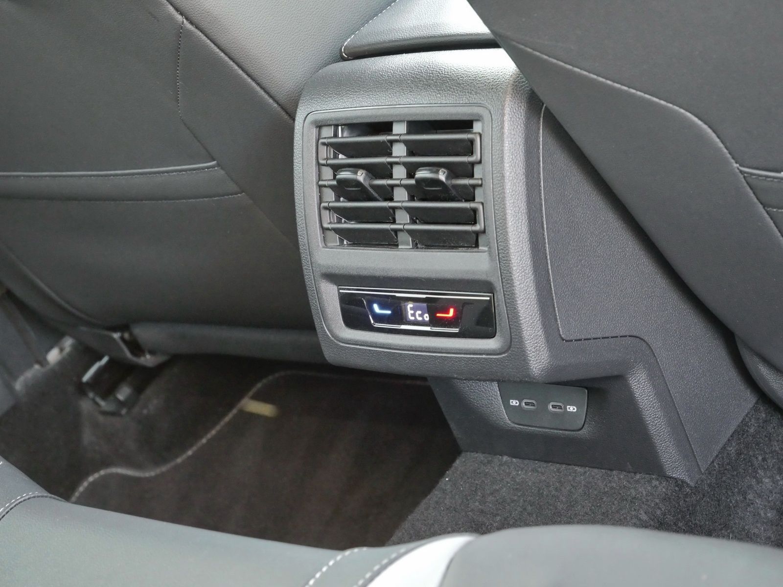 Volkswagen Golf - Bild 18