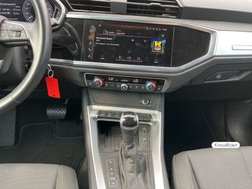 Audi Q3 - 11