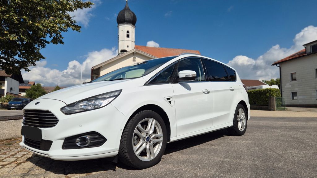 Image of Ford S-Max
