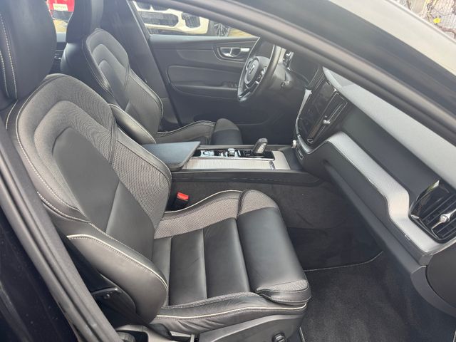 Volvo XC60 R Design Volvo XC60 R Design