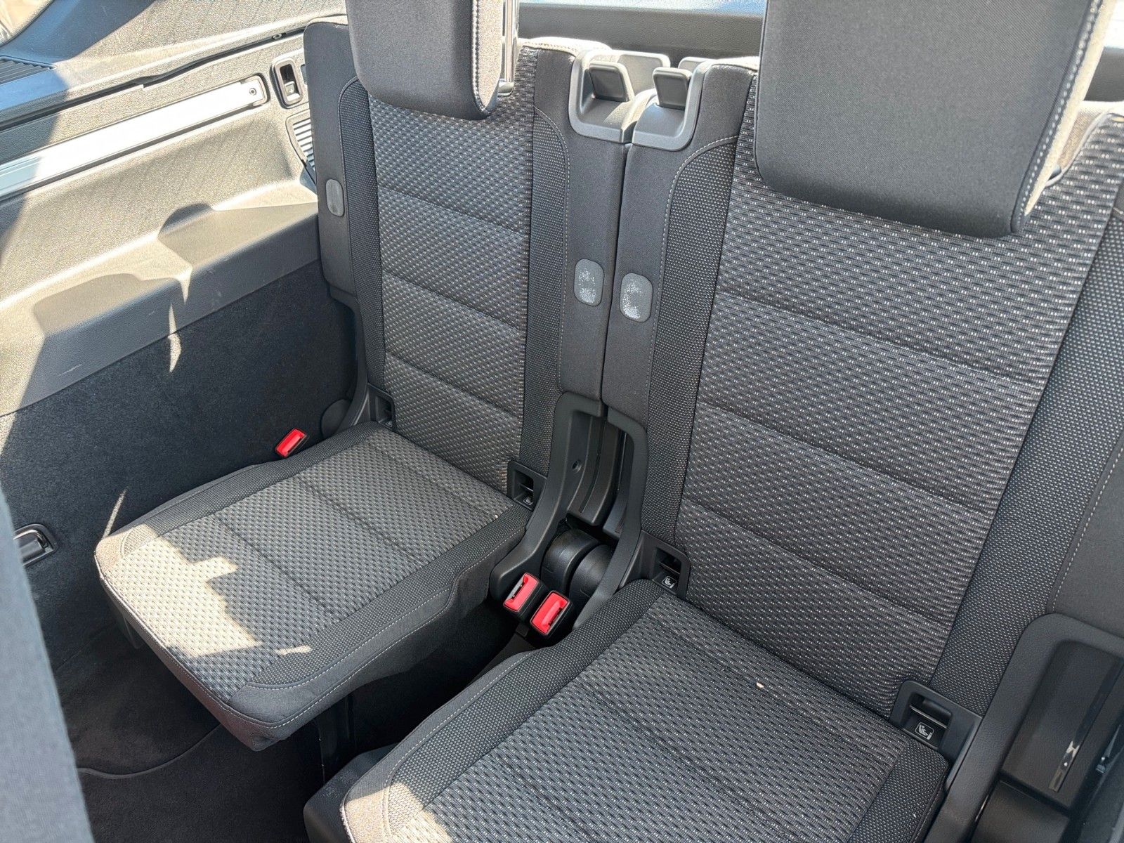 Fahrzeugabbildung Volkswagen Touran Comfortline 2.0 TDI