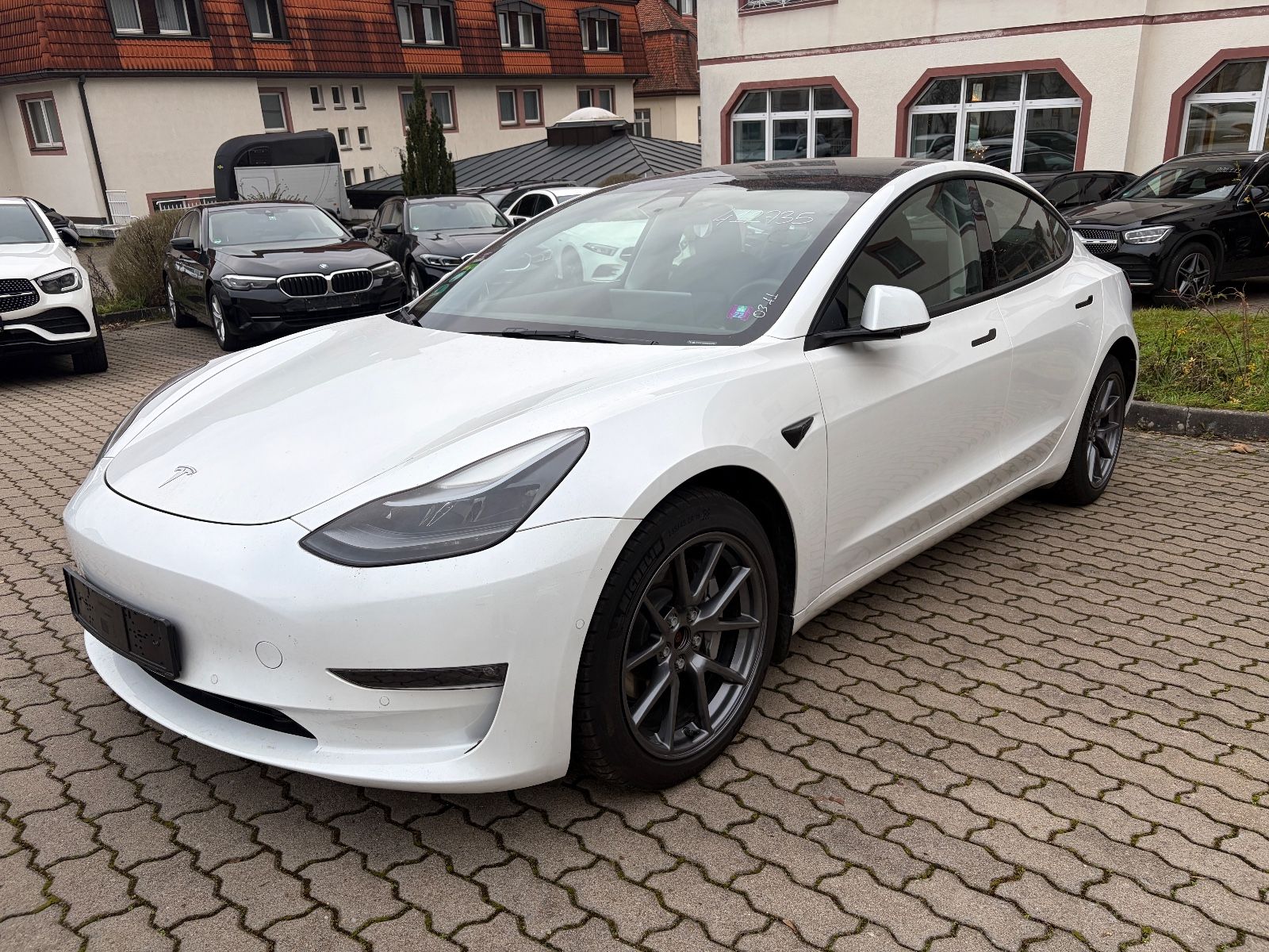 TESLA Model 3 Long Range Dual AWD*Pano*Unfallfrei*FSD