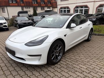 Tesla Model 3 Long Range Dual AWD*Pano*Unfallfrei*FSD