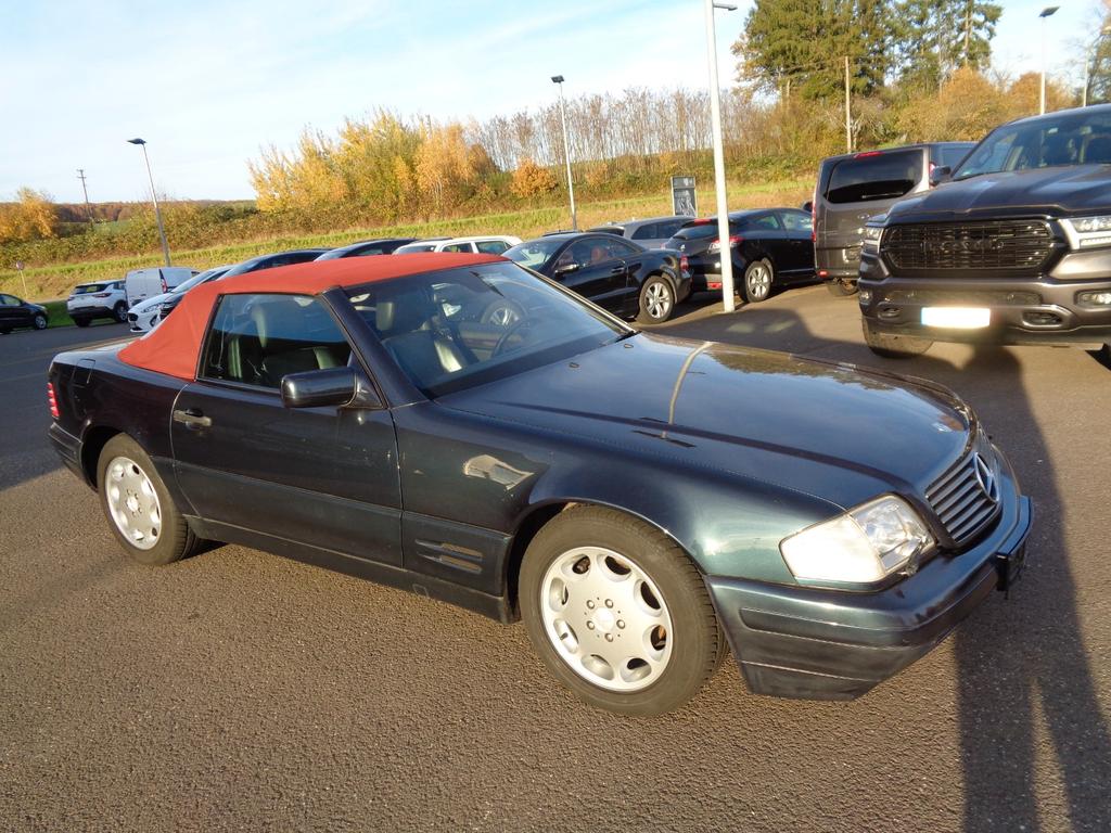 Mercedes-Benz SL 320